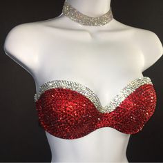 Welcome, Gorgeous Sparkly Crystal Rhinestone Bra!Extended Design Full Outers & Cups With A Luxe Trim Of Crystals, Made To Last Permanent Design Can Be Worn Many Times With All Different Outfits For Dancers Or Costumes! Looks Fab Underneath A Sheer Top Or Dress! Colours;Siam Red Crystal Diamond Design;Solid Colour With Fancy Trim To Make Colour Changes;Add To Bundle Style; Standard Padded Cups If You Would Like Extra Padding Or Natural Boost (No Padding) Or Don’t See Your Size Available Please Ad Red Mermaid Top, Beaded Bra Outfit, Red Burlesque Costume, Burlesque Aesthetic Outfit, Rhinestone Bra Diy, Crystal Bra, Sparkly Outfits, Rhinestone Bra, Red Mermaid