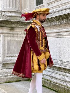 Reproduction of historical costume of the Renaissance period handmade. Size L The costume includes: - cape - balloon breeches - buttoned doublet on the front -headgear IMPORTANT: At the time of purchase, enter your phone number. It is essential for the shipping company. Historical Costumes For Cosplay With Historical Design, Vintage Costume For Cosplay Events, Historical Costume For Medieval Festivals, Historical Costume For Medieval Festivals With Historical Design, Historical Costumes For Medieval Festivals Costume Party, Costume For Men, Ren Fest, Custom Costumes, Historical Costume