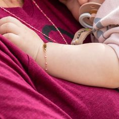 gigi CLOZEAU child's bracelet with resin beads, 18 carat rose gold, and a oval plaque that can be engraved. Rose Gold Oval Bracelet Gift, Oval Rose Gold Bracelet For Gift, Oval Rose Gold Bracelet As Gift, Gold Bracelets With Oval Beads For Gift, Pink Gold Jubilee Bracelet As A Gift, Pink Gold Jubilee Bracelet As Gift, Pink Gold Jubilee Bracelet Gift, Elegant Pink Name Bracelet Gift, Elegant Personalized Pink Bracelets