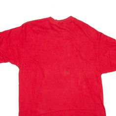 Item is in used condition. >Size: M >Armpit To Armpit: 20" >Armpit To Cuff: 7" >Collar To Hem: 30" 90s Style Red Cotton T-shirt, 90s Style Red T-shirt, Usa Shorts, University Tshirt, Red Tshirt, Just Peachy, Wholesale Shoes, Beauty Bag, Beauty Essentials