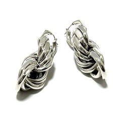 Used Bottega Veneta Women's Twist Drop Hoop Earrings (Sku: Gzl134t4) === General === Brand : Bottega Veneta === Design === Type : Hoop Earrings Gender : Women Material : Silver 925 Color : Silver === Included Items === Accessories : None Accessories Notice : Before Purchasing, Please Refer To The Images Of The Accessories Included With The Item. === Condition === Condition : Used (Very Good) Ranking : Rank A Used - A Few Traces Of Usage, Some Scratches / Dirt Can Be Seen But Overall In Very Good Drop Hoop Earrings, Earrings Color, Women's Jewelry, Accessories Earrings, Bottega Veneta, Silver 925, Luxury Branding, Jewelry Shop, Silver Earrings