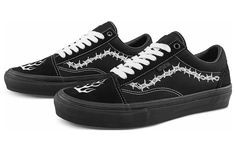 VN0A5FCBB8C Customised Vans, Bestie Outfits, Vans Skate, Skateboarding Shoes, Hype Shoes, Sneakers Men Fashion, Clothes Ideas, Old Skool, Skateboarding