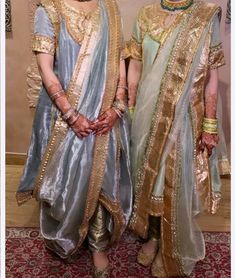 Bhopali Dresses, Shaadi Outfits, Dupatta Setting, Plain Kurti Designs, Gown Dress Party Wear, Fancy Dress Material, Muslim Brides, Desi Wedding Dresses