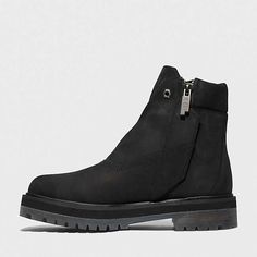 Classic Timberland Boots For Streetwear, Timberland Boots With Vibram Sole For Streetwear, Classy Boots, Chelsea Shoes, Shoes Boots Timberland, Yellow Boots, A Cold Wall, Brogue Boots, Stylish Man