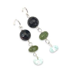 Red Garnet, Green Jade and Blue Crystal Hook Earring Black Natural Stones Drop Earrings, Black Natural Stone Dangle Earrings, Chip Bead Jewelry, Chip Beads, Bead Jewelry, Green Jade, Red Garnet, Jade Green, Blue Crystals