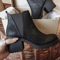 Style: Fashion. Stylish Item: Boots Toe: Closed Toe Closure Type: Slip-On Heels: Low Heel Low Heel Ankle Boots, Crazy Shoes, Look At You, Winter Shoes, Boots Outfit, Black Leather Boots, Heeled Ankle Boots, Black Booties, Black Ankle Boots