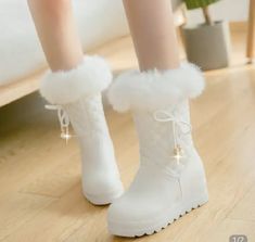 Sepatu Pump, Girls Snow Boots, Cute Shoes Heels, Kawaii Shoes, Cute Wedges, Warm Boots, Winter Girls