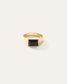 Go back to black with the Onyx Rectangular Ring. Crafted in 18K Gold vermeil, this piece will make a statement with any outfit, day or night. Gold vermeil is sterling silver layered with a thick layer of 18k gold, which is much higher quality than stand Vintage Onyx Ring, Rectangular Ring, Onyx Signet Ring, Gold Disc Necklace, Gold Disc, Wedding Rings Unique, Unisex Ring, Onyx Ring, Men's Rings