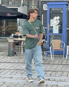 Fits For Guys, Streetwear Fashion Men, Outfits Men Streetwear, Guy Fits, Trendy Boy Outfits, Aesthetic Outfits Men, Mens Summer Outfits, Spring Outfits Men