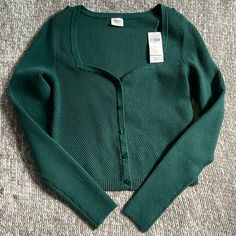 Dark Green Color, Very Stretchy And Warm Green Fitted Casual Cardigan, Fitted Green Casual Cardigan, Casual Fitted Ribbed Cardigan, Fitted Ribbed Casual Cardigan, Green Long Sleeve Ribbed Cardigan, Casual Green Ribbed Outerwear, Winter Green Ribbed Cardigan, Green Ribbed Winter Cardigan, Green Casual Ribbed Cardigan