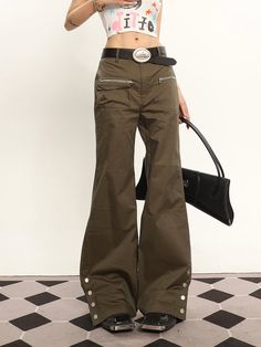 0 Green Cargo Style Wide-leg Parachute Pants, High Waist Green Parachute Pants With Multiple Pockets, Military Wide Leg Bottoms With Pockets, Green Full-length Bottoms For Fall, Green Full Length Bottoms For Fall, Baggy Green Utility Bottoms, Green Baggy Utility Bottoms, Green Summer Cargo Pants With Belt Loops, Khaki High Waist Utility Parachute Pants