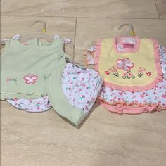 One Comes With Cute Ruffle Bottom, Top And Hat One Comes With Cute Detail Bottom And Bib Sweet White Sets For Spring, Sweet White Spring Sets, Sweet Sets For Spring Playtime, Sweet Cotton Playtime Sets, Sweet Playtime Sets For Spring, Juicy Couture Sweatsuit, Summer Jumpsuit Short, Tropical Outfit