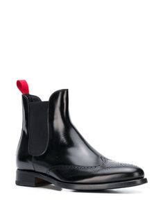 Black Leather Chelsea Boots, Versace Designer, Botas Chelsea, Black Chelsea Boots, Leather Chelsea Boots, Side Panels, Thom Browne, Pull Tab, Low Heels