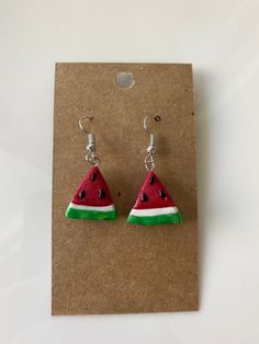 *Fun watermelon earrings made with polymer clay🍉 *hypoallergic stainless steel earrings *handmade✋🏼 *Perfect for summer Summer Earrings Clay, Fruit Clay Earrings, Watermelon Clay, Watermelon Earrings, Ring Bear, Earrings Clay, Fruit Earrings, Earrings Summer, Summer Earrings