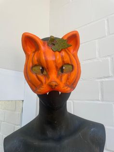 Therian mask pumpkin cat 🎃 * Mask out of hard paper mache * painted eyes still with good sight * 3D pumpkin optic * hand-painted * lined on the inside * clay nose with realistic texture and little shine * pumpkin leaf * comfortable to wear * not waterproof! * comes with a very little surprise <3 It is a hand made product so please be careful handling it. Do not pull on the fur, try to scrape off paint or anything else. You cannot send it back to me or get your money back if you do not like it. Clay Nose, Therian Masks, Pumpkin Leaf, 3d Pumpkin, Paper Mache Mask, Therian Mask, Pumpkin Mask, Painted Eyes, Pumpkin Cat