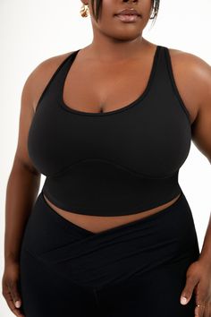 The Snatched Silhouette Top is the perfect definition of “she didn’t come here to play.” Achieve an hour-glass figure in minutes where your tummy and waist will look flawlessly cinched. Perfect Definition, High Quality Leggings, Hour Glass, Come Here, Natural Shapes, Body Types, Best Sellers, To Play, That Look