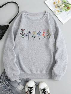 Floral Print Thermal Lined Sweatshirt Grey Casual  Long Sleeve Fabric Floral Pullovers Slight Stretch  Women Clothing, size features are:Bust: ,Length: ,Sleeve Length: Floral Pullover, Women Sweatshirts, Easy Trendy Outfits, Long Pullover, Round Neck Sweatshirts, Print Sweatshirt, Womens Clothing Sizes, Pattern Floral, Print Pullover