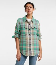 Cotton Tops With Shirttail Hem For Fall, Oversized Green Shirt For Fall, Fall Workwear Tops With Shirttail Hem, Relaxed Fit Button-up Fall Tops, Relaxed Fit Button-up Top For Fall, Fall Relaxed Fit Button-up Tops, Plaid Tops For Everyday Winter Wear, Trendy Shirttail Hem Tops For Fall, Trendy Shirt For Casual Fall Events