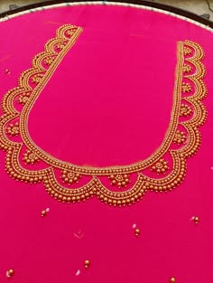 kadhaie Neck Design For Aari Work, Simple Ariwork Blouse Latest, Neck Designs For Blouse Aari Work, Aari Blouse Neck Design, Aari Blouse Design Simple, Aari Neck Designs For Blouse, Back Neck Aari Designs For Blouses, Aari Back Neck Designs For Blouses