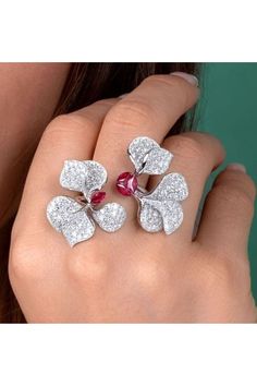 Ruby Cocktail, Diamond Pendent, Luxury Party, Design Lab, Types Of Stones, Cocktail Ring, Cocktail Rings, Beautiful Jewelry, Ruby