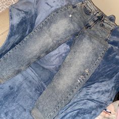 High Waisted Jeans. H&M. Sz 2. Never Worn. Distressed Mom Jeans, Ankle Length Jeans, Jeans High Waisted, Green Jeans, High Rise Mom Jeans, Twill Pants, M Jeans, High Waisted Jeans, Button Fly Jeans