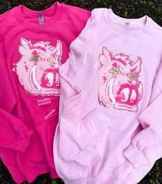 Preppy team sweatshirt, pink mascot patch sweatshirt, preppy game day mascot star sweatshirt, game day sweatshirt, chenille patch, cheerleading team gifts Hot Pink and Light Pink sweatshirts really make these Pink Preppy Mascots POP! - This listing is for a sweatshirt with the Preppy Mascot Patch Only, no lettering. Youth Sizes are SAFETY PINK DETAILS : ✨Sweatshirts• Our 2 main color options are Heliconia (Hot Pink) in the Gildan Brand and Light Pink in the Jerzee brand. • see color chart for op Cheerleading Team Gifts, Pink Sweatshirts, Sweatshirt Preppy, Game Day Sweatshirt, Star Sweatshirt, Cheerleading Team, Patch Sweatshirt, Team Sweatshirts, Chenille Patch