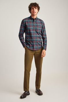 The Stretch Everyday Shirt | Bonobos Casual Solid Button-up Camp Shirt, Classic Brown Button-up Flannel Shirt, Solid Color Button-up Camp Shirt With Placket, Workwear Button-up Camp Shirt With Welt Pockets, Casual Button-up Camp Shirt With Welt Pockets, Burgundy Shirt, Button Down Collar, Custom Printed Fabric, Button Downs