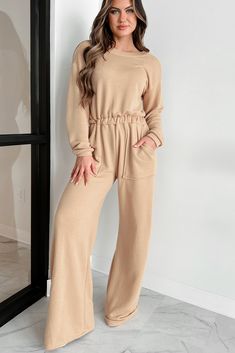 42% POLYESTER, 40% COTTON, 18% RAYON Model Wearing Size Small Color: Taupe/Khaki Soft, French Terry Knit V-Back Long Sleeves Elastic Waistband Side Pockets Relaxed/Wide Leg Fit Jumpsuit Has Stretch 19" Armpit To Sleeve End 33" Inseam Video Product May Not Be Accurate For Model Size Specs Please Check Size Charts Launched: 2/23/24 Flying Monkey Jeans, High Hips, Flying Monkey, Juniors Jeans, Large Dress, Jeans Size Chart, Small Dress, Wide Leg Jumpsuit, Small Waist