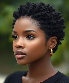 ✨ Tired of your current look? Add stunning dimension to your hair with this Short Twist Out Natural Hair short haircuts for black women. Discover the perfect blow-drying technique for your hair type. Suitable for all face shapes and hair textures. Easy to maintain and style at home. Click for a step-by-step guide! #ShortTwistOutNaturalHairshorthaircutsforblackwomen Hairstyle For Short Natural Hair Black Women Twist Outs, Chunky Two Strand Twist, Afro Short Hairstyles, Tapered Haircut Natural Hair, Twist Outs On Natural Hair, Twist Out Natural Hair, Curly Bob Haircut, Twist Natural Hair