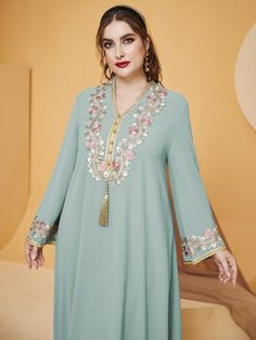 SHEIN Modely Plus Floral Embroidery Tassel Maxi Tunic Dress | SHEIN USA Maxi Dress 2022, Girls Dresses Diy, Tunic Dresses, Dress 2022, Women Dresses Classy, Knitted Baby Clothes, Plus Size Cardigans, Party Festival, Chic Dress