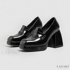 Lasaky - Womens Classic Chunky Heel Loafers with Square Toe and Low-Cut Vamp Chunky Heel Loafers, Heel Loafers, Womens Low Heels, Block Heel Loafers, Mouth Design, Elegant High Heels, Low Heel Pumps, Plastic Shoes, Womens Chunky Heels