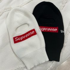 New Supreme New Era Box Logo Balaclava (Fw22) Shiesty Beanie Hat Supreme Released This Supreme New Era Box Logo Balaclava, Alongside A The North Face Collaboration, As A Part Of Their Fall/Winter Drop. This Balaclava Features A Red Supreme Box Logo On The Front Of The Mask. Brand New Unworn, Authentic, Purchased For More Than I’m Asking On Stockx Casual White Balaclava, Casual White Beanie Balaclava, Supreme Accessories, Supreme Box Logo, Snow Trip, Ski Mask, Box Logo, The Mask, Beanie Hat