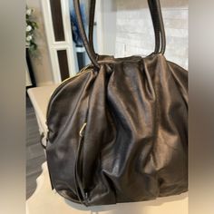 Beautiful Supple Leather Slouchy Hobo By Hobobags. This Hobo Has A Side Zip Pocket On Front And Top Double Zip Closure. Zip And Zip Pockets Inside For Organization And Inside Key Clip. Dust Bag. Color Black. Measures Approximately 10-1/2”W X 12-1/2”H X 5”D. 11” Handle Drop. Nwot. Luxury Black Hobo Bag For On-the-go, Luxury Black Hobo Bag With Leather Lining, Leather Hobo Bag For Fall Evening, Elegant Hobo Bag With Leather Lining For Fall, Elegant Fall Hobo Bag With Leather Lining, Luxury Black Pouch Hobo Bag, Luxury Black Hobo Pouch Bag, Elegant Hobo Bag For On-the-go, Black Hobo Bag With Removable Pouch