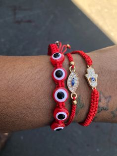 Pack of 3 adjustable red bracelets against bad eyes and envy with Saint Lucia's eye and powerful hand, our bracelets prepared by religious offer the protection you need as shown in the photograph. Red Spiritual Bracelet With Adjustable Length, Red Spiritual Friendship Bracelets With Evil Eye, Red Spiritual Friendship Bracelet With Evil Eye, Adjustable Red Bracelets With Evil Eye, Adjustable Red Evil Eye Friendship Bracelets, Red Adjustable Evil Eye Bracelet, Adjustable Red Evil Eye Bracelet For Friendship, Red Resizable Evil Eye Spiritual Bracelet, Red Resizable Evil Eye Bracelet