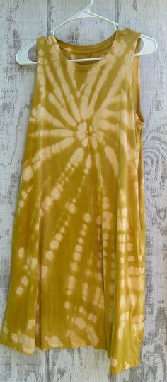 Women's size large 12/14 tank dress, yellow gold reverse tie dye dress, hippie dress, dress with pockets, bleached dress, #2202 Looking for something a little different? Send me a message and we can plan out your perfect dress. :)  For an ongoing gallery, please find us on Facebook! All work past and present. :) https://www.facebook.com/FitToBeDyed83 Also now on Instagram and TikTok as @fittobedyed!   Fellow crafters and artists, i adore barter! LMK if we can work something out. :) Every single item in my shop is processed by me. They are pre-washed, hand tied, hand dyed, hand washed, then machine washed and dried. I use dye- and fragrance-free detergents and fabric softeners, due to the rising number of people with chemical sensitivities. Dress made in July 2024. Reverse Tie Dye, Hippie Dress, Dye Dress, Hippie Dresses, Dress Yellow, Tie Dye Dress, Dyed Dress, Fragrance Free, Dress With Pockets