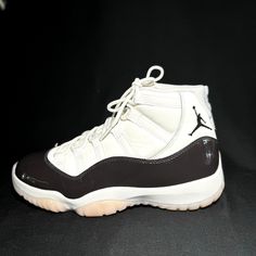 Size 7.5 Women's (Us Men's 6) 100% Authentic Check Pictures For Condition Ships Within 24 Hours Of Purchase Delivered To Your Doorstep In 2-5 Business Days Classic White Custom Sneakers With Abzorb Midsole, Classic White Low-top Jordan Shoes, Classic White Basketball Shoes With Contrast Sole, Classic Jordan Leather Shoes With White Sole, White Sneakers With Contrast Sole And Round Toe, Classic White Custom Sneakers With Cushioned Footbed, Classic Leather Jordan Shoes With White Sole, Classic White Custom Sneakers With Branded Heel, White High-top Sneakers With Branded Heel Counter