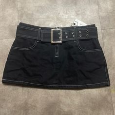 Brand New Micro Mini Skirt With Tags From Nasty Gal. Nothing Wrong With It The Size Was Just Too Big. Micro Skirts, Ren Fair, Micro Skirt, Mini Skirt Black, Micro Mini Skirt, Cute Nike Shoes, Cute Nikes, Skirt Belt, Micro Mini