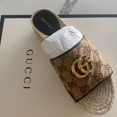 Brand New Never Worn - Platforms Gucci Open Toe Espadrilles For Vacation, Gucci Casual Espadrilles For Vacation, Casual Gucci Espadrilles For Vacation, Gucci Leather Espadrilles For Beach, Gucci Leather Beach Espadrilles, Designer Leather Espadrilles For Vacation, Luxury Leather Espadrilles For Vacation, Gucci Designer Espadrilles With Round Toe, Designer Gucci Espadrilles With Round Toe