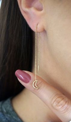 14K 9K Gold Crescent Moon Threader Earrings, Gold Minimalist Earrings, Dainty Moon Threaders, Long Chain Earrings, Celestial gold earrings, Gift for her, FREE EXPRESS SHIPPING Dainty and minimalist 14K or 9K Solid gold threader earrings with a small crescent moon. A lovely, versatile pair of earrings/earring that you will love wearing all day, everyday! Whisper....The beauty of the crescent moon beholds the half lit sky... ------------------------------------------- D E T A I L S 14K Solid Gold Minimalist Yellow Gold Crescent Earrings, Minimalist Crescent Yellow Gold Earrings, 14k Gold Crescent Moon Charm Earrings, Minimalist Yellow Gold Earrings With Moon Charm, Dainty Yellow Gold Earrings With Moon Charm, Dainty Yellow Gold Moon Earrings, Yellow Gold Sterling Silver Earrings With Moon Charm, 14k Gold Moon-shaped Earrings For Pierced Ears, Yellow Gold Moon Charm Drop Earrings