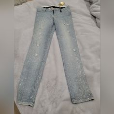 This Is A Great Pair Of Lerock Gold Label Jeans. The Jeans Are Done In Denim (93% Cotton/3% Elastan) Covered With Swarovski Crystals. The Button, Rivets, And Label Plate Are 24k Gold Plated. Size 28. Never Worn. There's Not Enough Stretch In Them For My Butt And Thighs. The Sparkle In These Jeans Is To Die For! They're Absolutely Beautiful. Note: Some Stones Have Fallen Off (See Pictures), But You Can Not Tell When The Jeans Are On And It Doesn't Take Away From The Beauty Of These Jeans. Crystal Jeans, Gold Labels, Not Enough, Rivets, Colored Jeans, Swarovski Crystal, The Beauty, Swarovski Crystals, Women Jeans