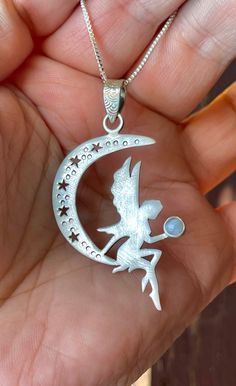 "Natural, blue lace Agate, fairy/celestial, pendant necklace, set in a slightly oxidized, 925 Sterling Silver bezel setting, with 22\" inches long chain. Stone size: 4mm, Round. Pendant bail included: 2.15\" x 1.20\" inches." Celestial Pendant, Jewelry Hacks, Pendant Bail, Agate Pendant Necklace, Pendant Bails, Blue Lace Agate, Agate Pendant, Lace Agate, Round Pendant