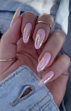 Nail Designs With Foil, Pink Nails With Gold Foil, Nails With Foil, Pink Glitter Nails, Manicure Nail Designs, Perfect Manicure, Nail Prep, Basic Nails