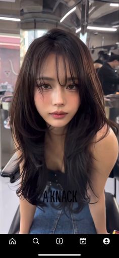 Haircut For Square Round Face, Cute Haircuts Medium Hair, Brunette Hair With Layers Medium, Asian Jet Black Hair, Hime Haircut Wispy Bangs, Dark Hair With Light Tips, Fall Hair Asian, Haircut Inspo Thick Hair, Front Piece Hairstyles