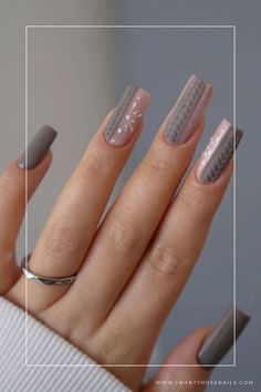 grey and pink winter nails Grey And Pink Nail Designs, Nails Grey And Pink, Pink Winter Nails, Winter Nails Ideas, Cable Sweater Pattern, Nails Painted