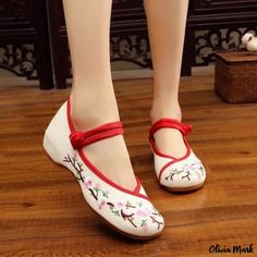 Olivia Mark - Beijing Embroidered Cloth Shoes with Increased Height, Square Dance Shoes, Ancient Hanfu Shoes, Single Shoes Hanfu Shoes, Ancient Hanfu, Professional Work Shoes, Chinese Shoes, Height Increase, Square Dance, Square Dancing, High Heel Pumps, Work Shoes