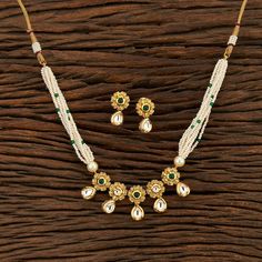 Elegant Indian Necklace Gold Plating. Indian Bridal Kundan greenTraditional One Gram Jewelry Choker Set. Gorgeous 24 K gold plated. Beautiful and elegant Kundan and Meenakari Green beads choker. Perfect for Indian weddings. Size- Adjustable Premium Quality and High craftsmanship Gorgeous 24 K gold plated. Beautiful and elegant Kundan and Meenakari choker. All the raw material used in this product is of high quality and is handcrafted with love. Premium Quality and High craftsmanship 100% Satisfa Green Pearl Necklace With Meenakari For Festivals, Green Meenakari Pearl Necklace For Festivals, Green Pearl Necklace For Festivals Celebration, Green Pearl Necklace For Festive Occasions, Green Pearl Necklace For Festivals And Celebrations, Green Kundan Pearl Necklace As Gift, Green Meenakari Pearl Necklace For Celebration, Green Meenakari Pearl Necklace Gift, Green Cutdana Choker Necklace