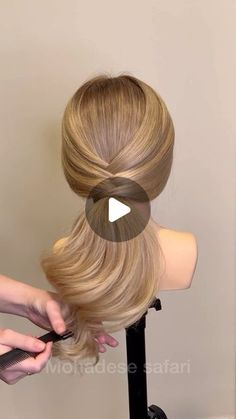 Long Hippie Hair, Diy Ponytail Hairstyles, Diy Ponytail, Bow Hairstyles, Ponytail Hairstyles Easy, Chignon Hair, Hairstyles Trendy, Easy Hairstyles For Medium Hair