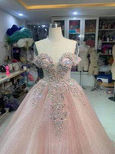 Quinceanera Dress With Sequins And Fitted Bodice For Prom, Princess Tulle Pageant Dress For Prom Season, Glamorous Quinceanera Dress With Sweetheart Neckline, Princess Tulle Pageant Dress For Prom, Princess Style Embellished Dress For Debutante Ball, Princess Style Tulle Pageant Dress For Prom, Organza Quinceanera Dress With Fitted Bodice For Prom, Fitted Organza Quinceanera Dress For Party, Sequined Quinceanera Dress For Prom Season