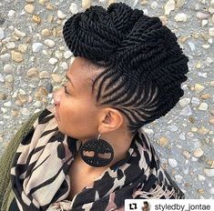 Braided Mohawk Black Hair, Braids Updo, Box Braids Hairstyles For Black Women, Braided Cornrow Hairstyles, Trendy Short Hair, Natural Hair Updo