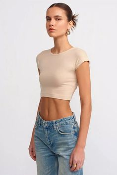 48% Cotton, 47% Modal, 5% Elastane Model wears a size small/36 Soft material Cropped length Beige Stretch Crew Neck Crop Top, Beige Fitted Crew Neck T-shirt, Beige Stretch Basic T-shirt, Fitted Beige Crew Neck T-shirt, Fitted Beige T-shirt Crew Neck, Basic Beige Stretch T-shirt, Basic Stretch Beige T-shirt, Fitted Cropped Top, Chic Fitted Crop Top T-shirt